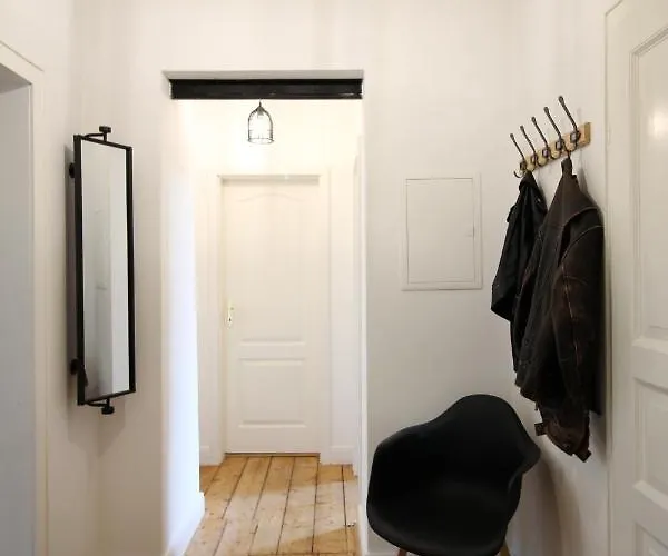 Zentrales Newyork-designapartment Mit 2 Betten Nahe Messe L Flughafen